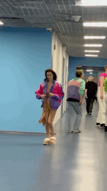 https://s6.iimage.su/s/02/gkVtuemxIVJ9jLXO70KnwJuzHWIz5FjBlNrIUDDLe.gif