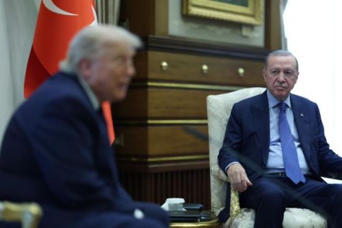 https://s6.iimage.su/s/09/th_gHxqNGuxB3Vdm1PZXHqY7LGip1QiRAyGZg35cthHr.jpg