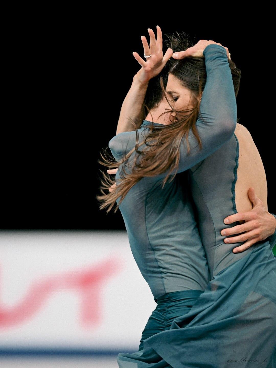 https://s6.iimage.su/s/18/grBGRCKx6HRTtz47i7k79BBKlzGUPbOM5KcDI8jfQ.jpg