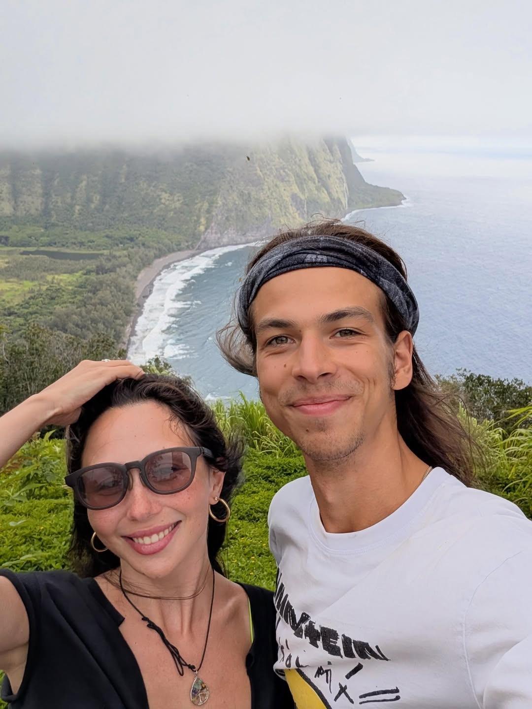 https://s6.iimage.su/s/26/uyTtzaWxieIz6Gooygqc4Tyob6skAUsa2K8iNmESD.jpg
