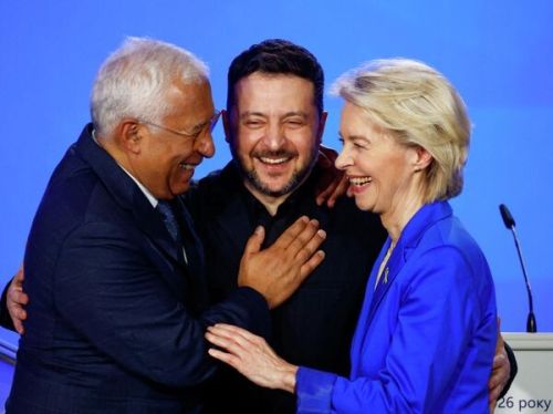 https://s6.iimage.su/s/27/th_gB6PiSJxzTECTjI8lkZS16LC2fcin7o4ussU7eLRw.jpg