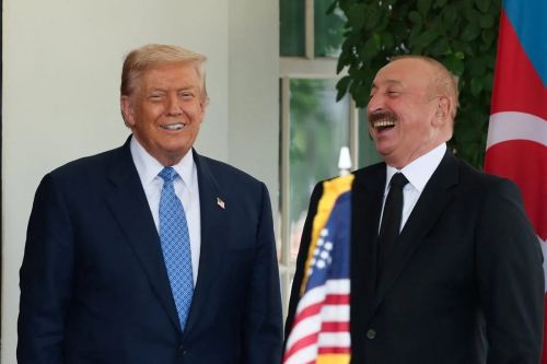 https://s6.iimage.su/s/29/th_gDe4TWYxwZlSNM8LPoAuFJoTnNSlo4ZaPqOeMJuMv.jpg