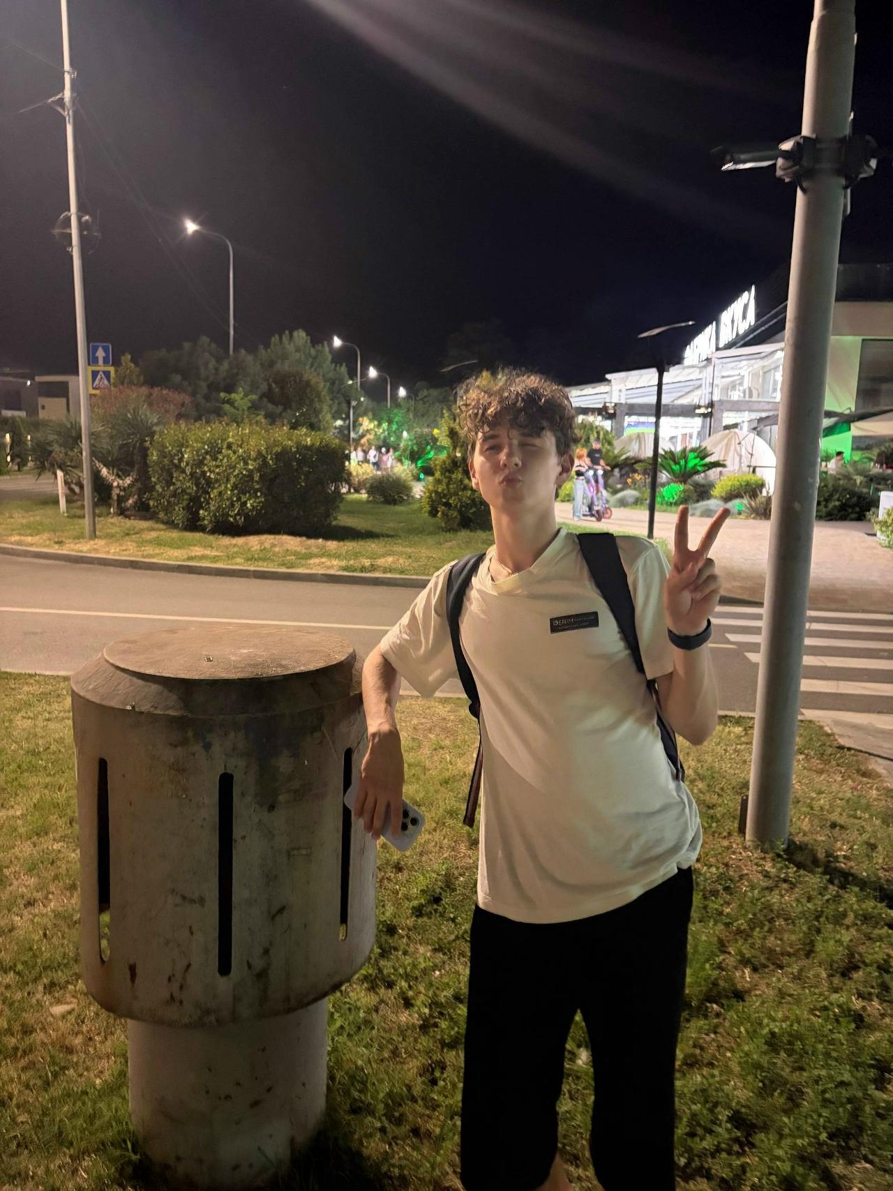 https://s6.iimage.su/s/29/utxgApNxI6RrvbK5jhS61hsaBRAeRlDUTisvWMtmf.jpg